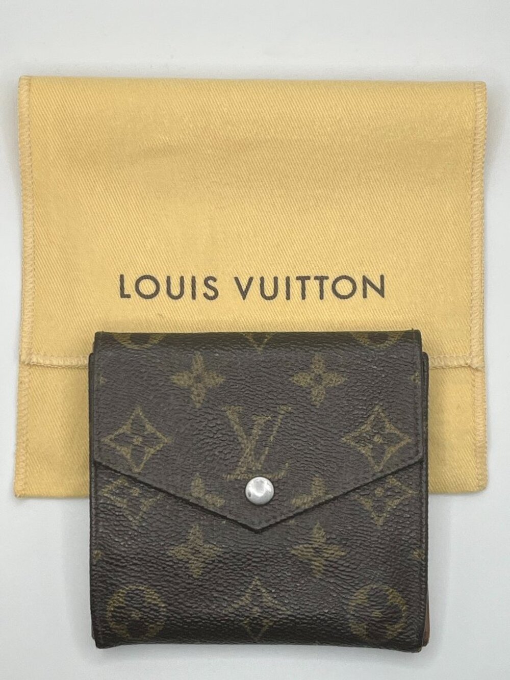 Vintage 1987 LV Louis Vuitton Monogram Elise Trifold Wallet